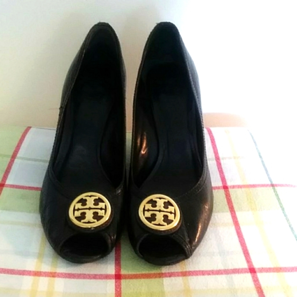 Tory Burch wedge toe out shoes